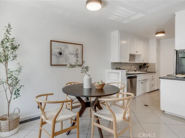 801 E 1st St Unit 111, Long Beach, CA 90802