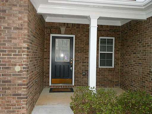 2nd image of 1747 Oakbrook Ln NW