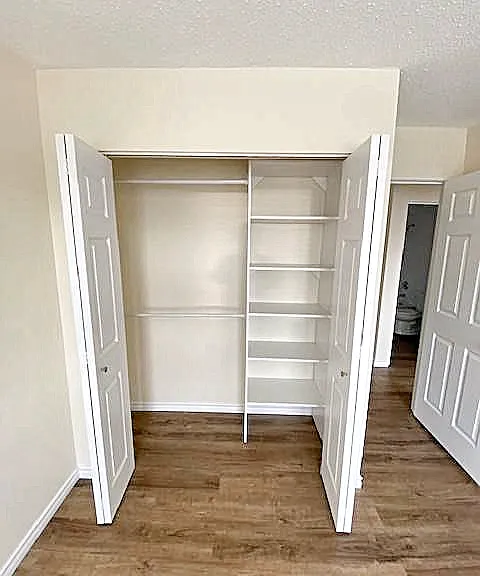 2232 McAllister Ave — Photo 5