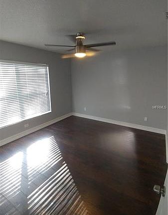 5th image of 214 W 20th St