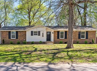 114 Mossland Dr, Clarksville, TN 37042