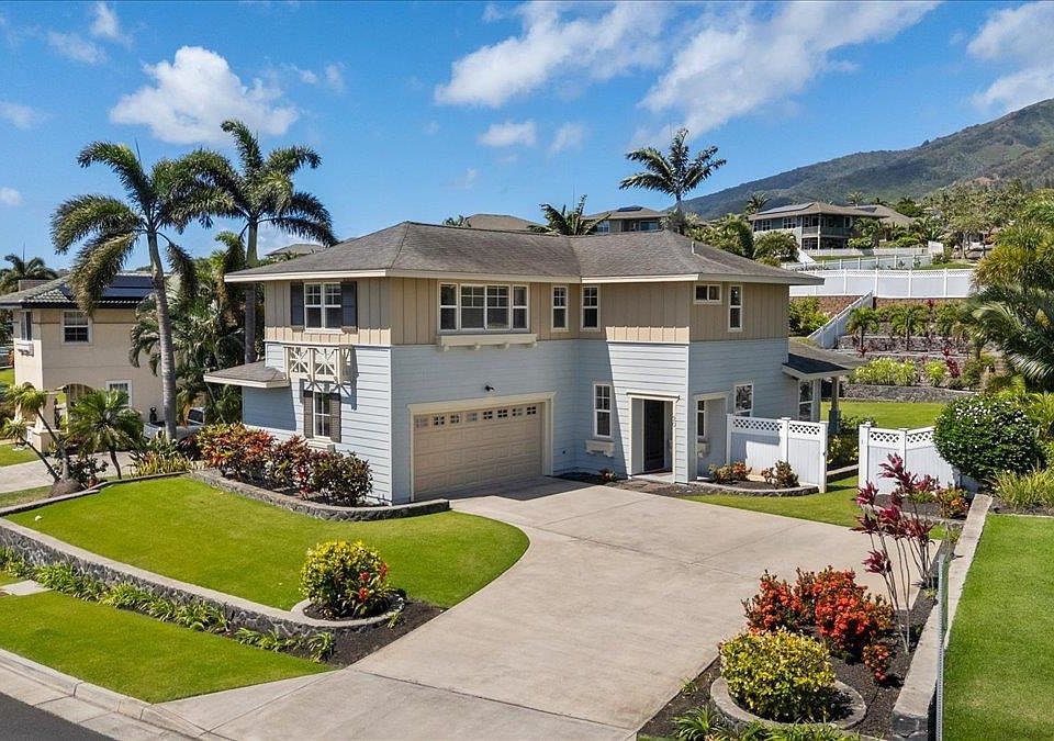 1st image of 20 Maunaleo St