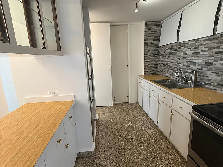 5 Condo Solimar Cerro #D — Photo 5