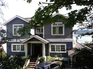 11002 Riviera Pl NE, Seattle, WA 98125