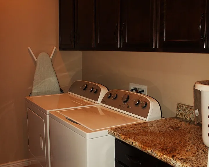 1074 Gleneagles Dr — Photo 14