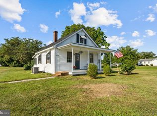 17230 Kings Hwy, Montross, VA 22520