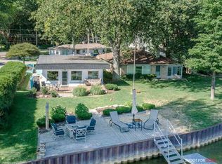 2020 Lake St, Holland, MI