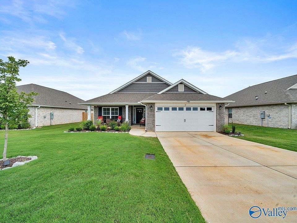 1st image of 19876 Redhawk Dr