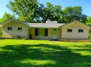 201 Grove Rd, Cincinnati, OH 45215