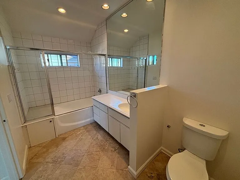 525 Orange Grove Pl — Photo 12
