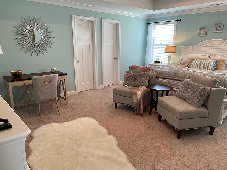 1010 Vanguard Dr — Photo 15
