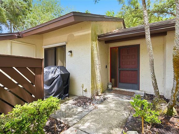 2nd image of 4041 ARROWWOOD COURT #4041