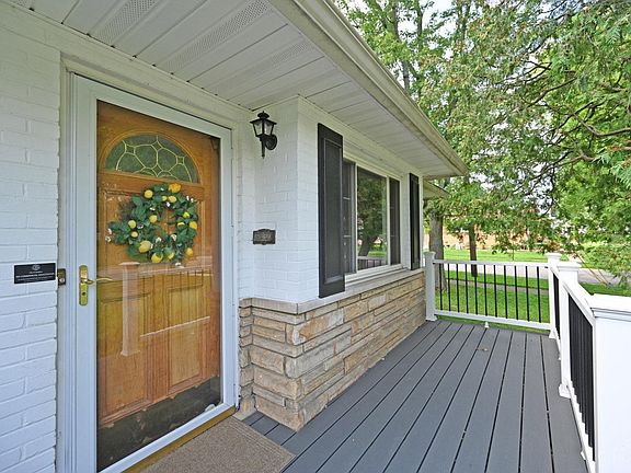 5th image of 7231 Thomas Dr