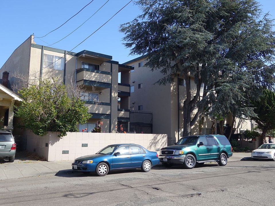 1st image of 1530-36 6th Ave #5