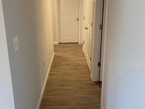 1617 Hallway_10252022