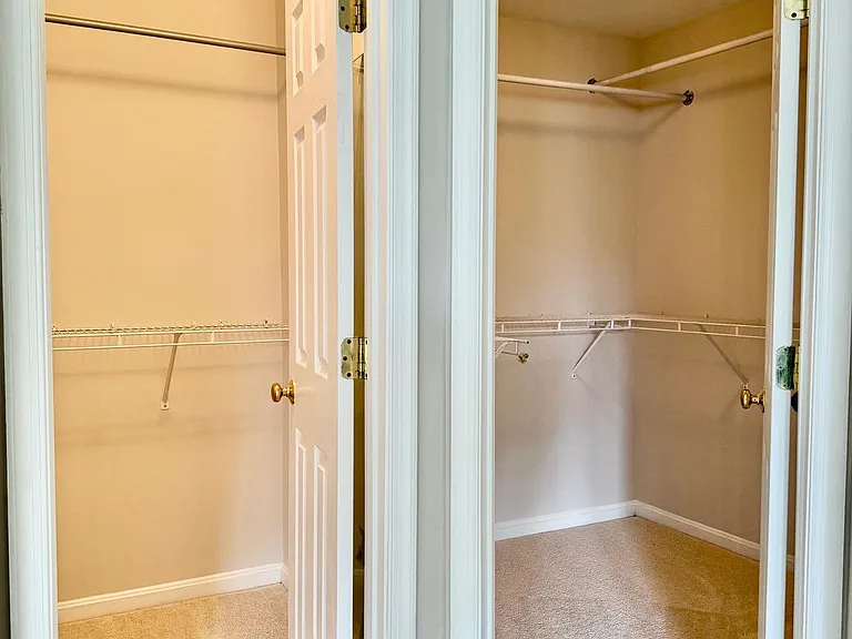 15519 Exmore Ct — Photo 16