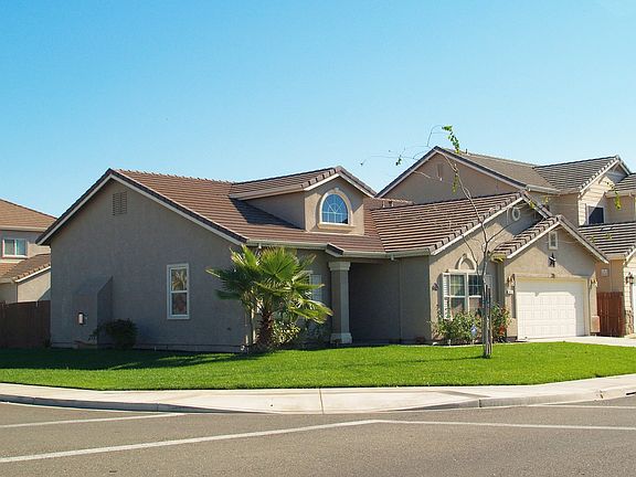 3rd image of 972 Briarwood Dr