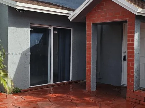 10823 SW 147th Pl, Miami, FL 33196