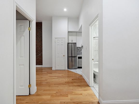 2nd image of 163 W 71st St APT 2