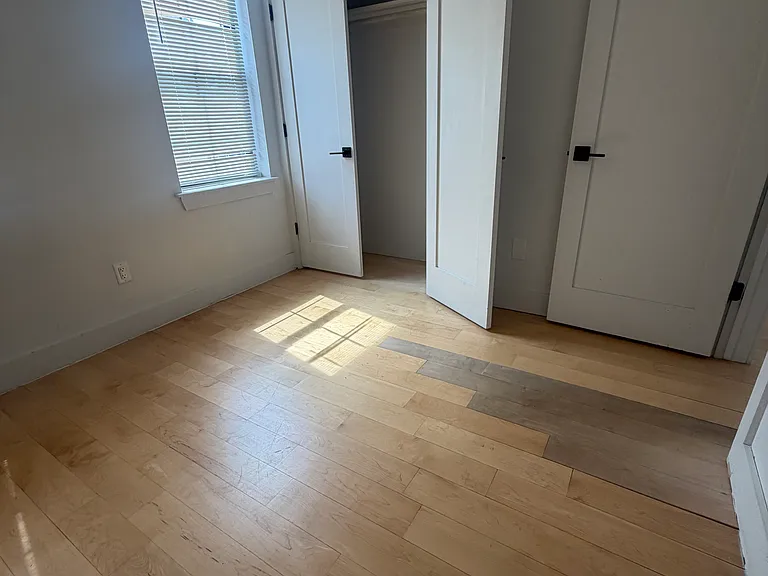 517 Grand Ave #2 — Photo 7