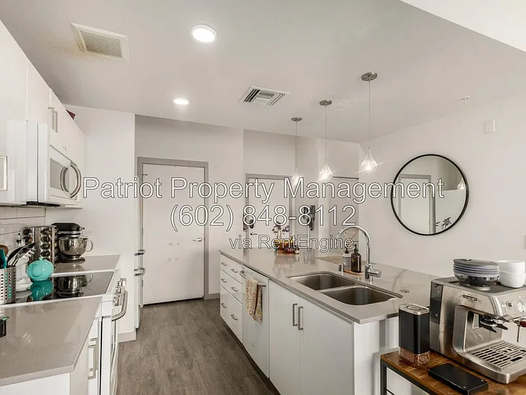 1130 N 2nd St #308 — Photo 9