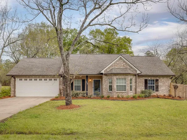 105 Brook Orchard Cir, Monroe, LA 71203