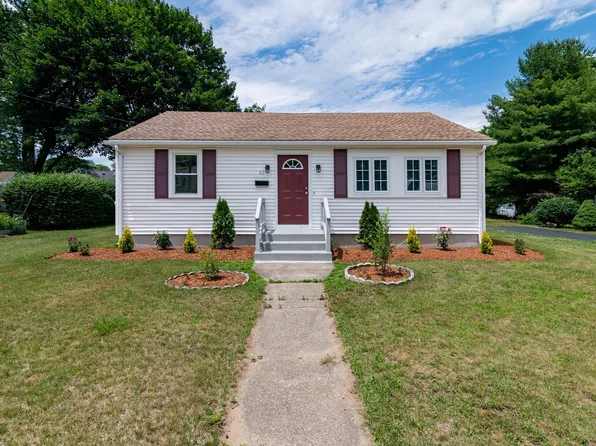 43 Chestnut Ave, Auburn, MA 01501