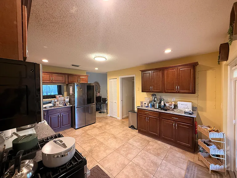 5584 Priscilla Ln — Photo 14