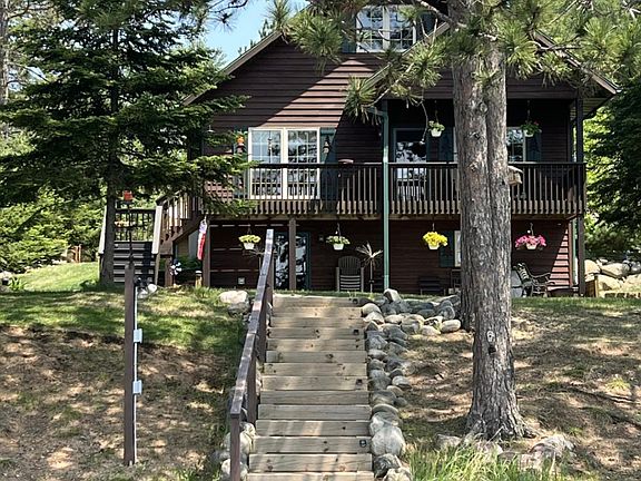 2nd image of 2133 Lofty Pines Ln