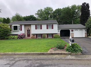 365 Oaklyn Rd, Lebanon, PA 17042