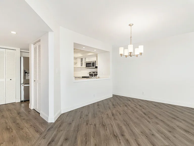 3701 S Flagler Dr #B303 — Photo 8