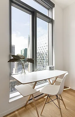 Rented by SR8 REALTY LLC | media 39