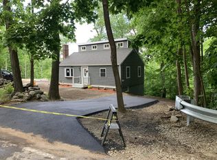 67 Forest St, Middleton, MA 01949