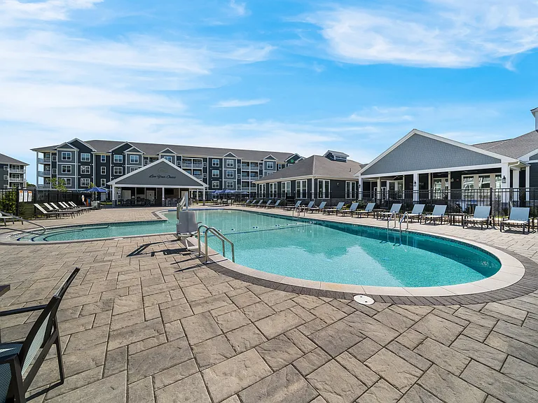 The Oasis at Plymouth — Photo 10