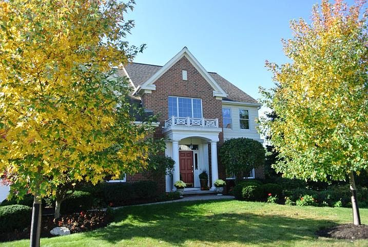 1st image of 35 Bettendorf Cir
