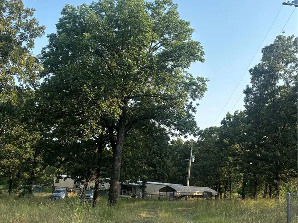 16136 S Maple Dr, Kellyville, OK 74039