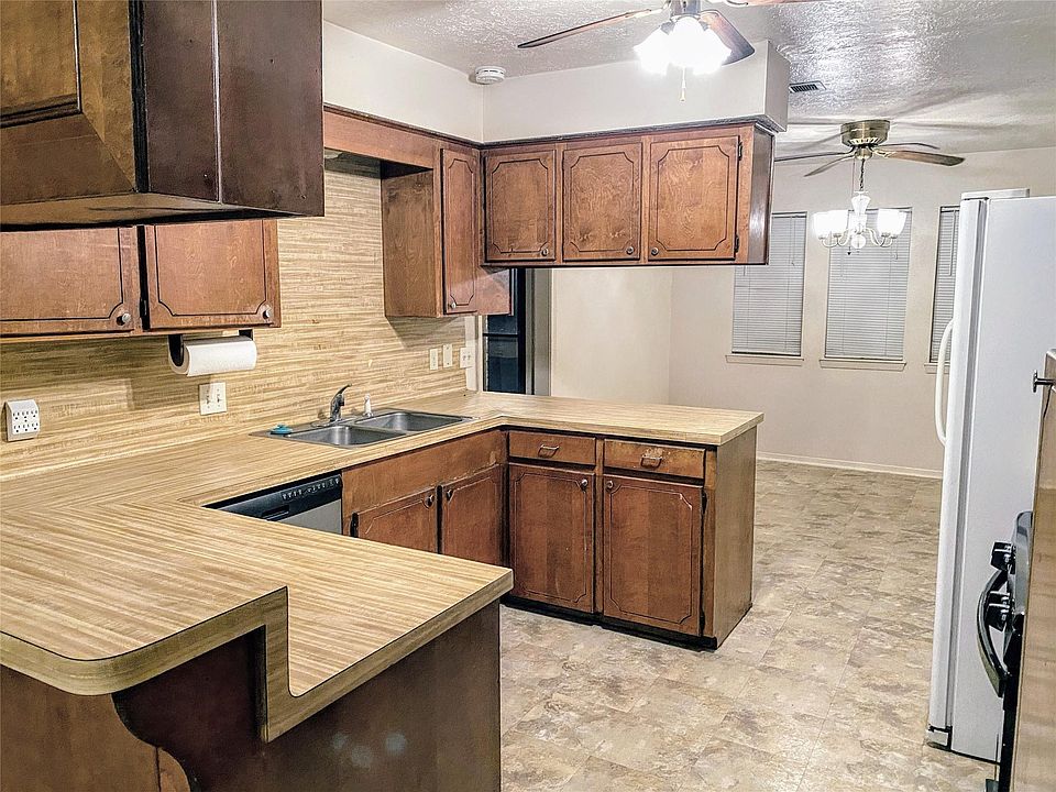 1st image of 11703 Bexar Dr