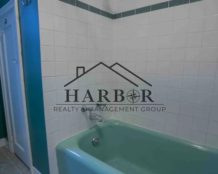 1350 2nd St NW — Photo 6