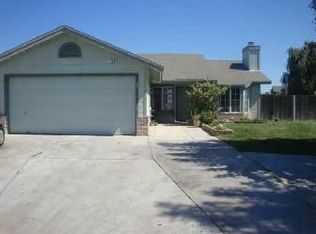 1383 Cambridge Ave, King City, CA 93930