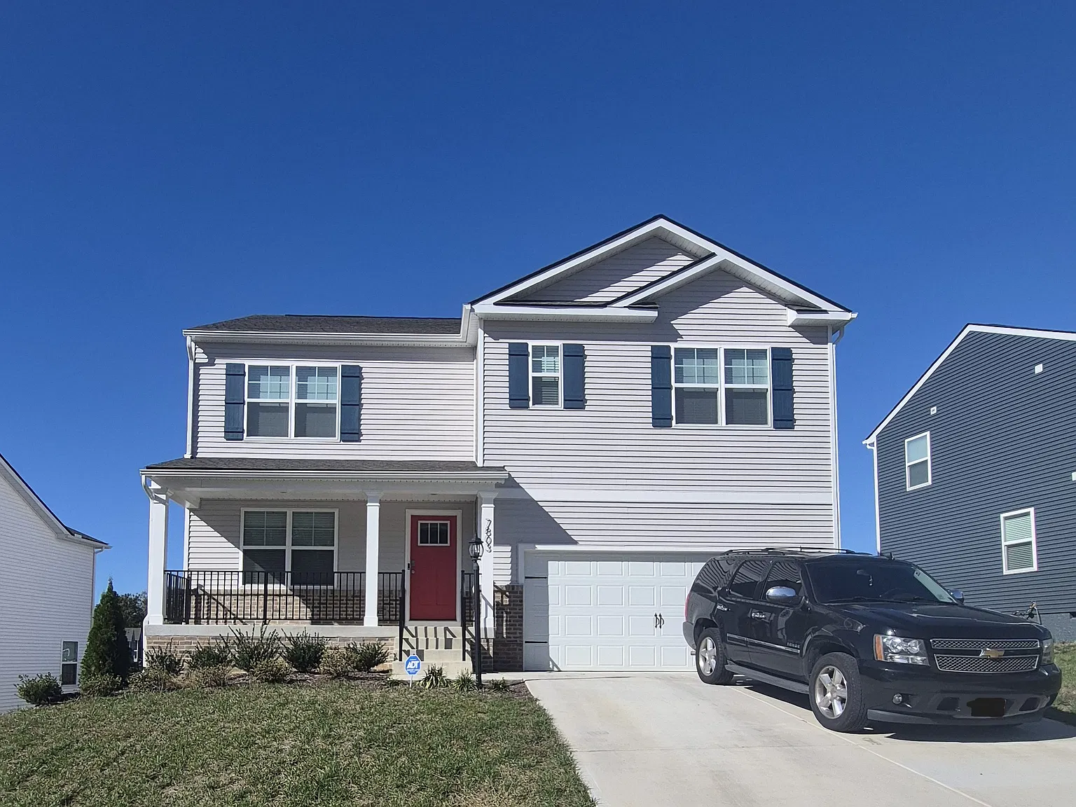 5 bed, 2558 sqft, $3,400 — Photo 1