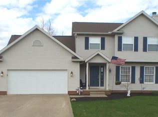 2021 Crestwood St, Alliance, OH 44601