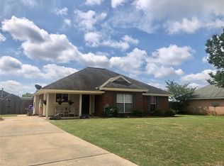 106 Kenalay Ct, Prattville, AL 36066