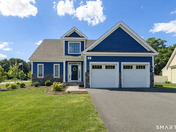 2 Iris Court, Cromwell, CT 06416