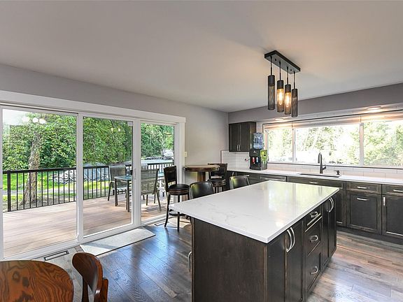 5th image of 3550 Cumberland Rd
