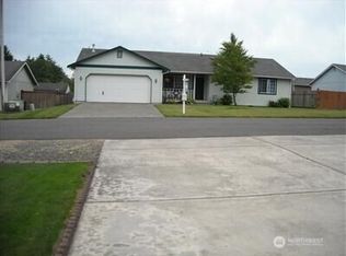 1128 123rd Street Ct E, Tacoma, WA