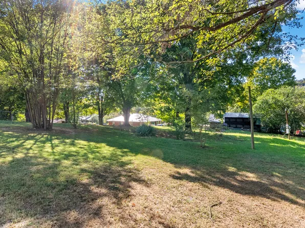 1938 Old Liberty Hill Rd, Morristown, TN 37814