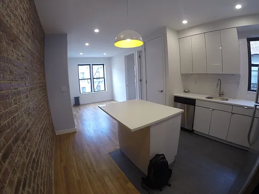 Rented by Bohemia Realty Group | media 40