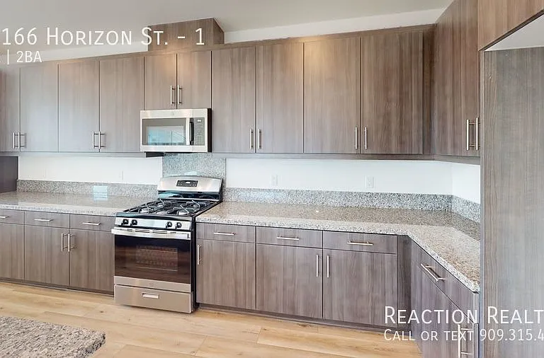 15166 Horizon St #1 — Photo 2