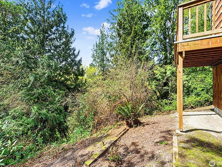 13133 66th Pl NE — Photo 33