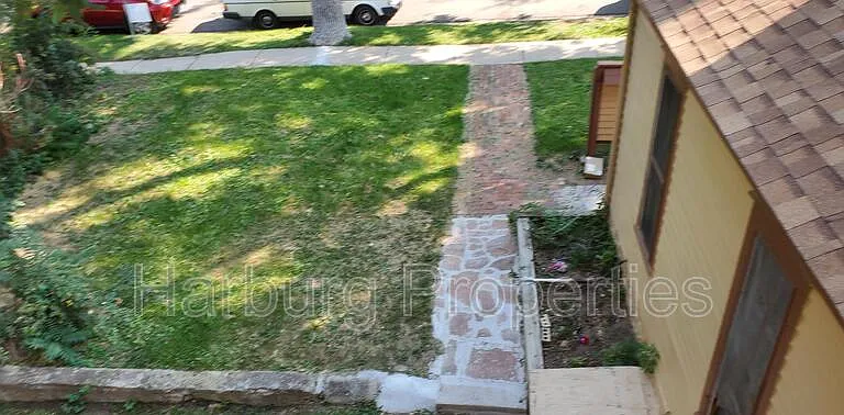 1013 Portland Pl #1 — Photo 11